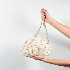 Clutch Off White Brulée Pedrarias Tecido Couro