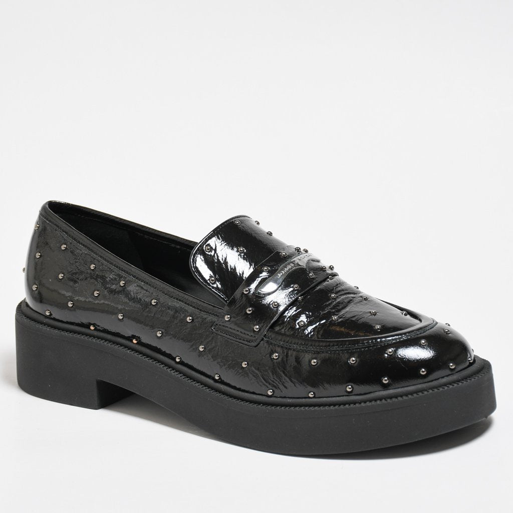 Loafer Preto Tachas Tratorado Couro